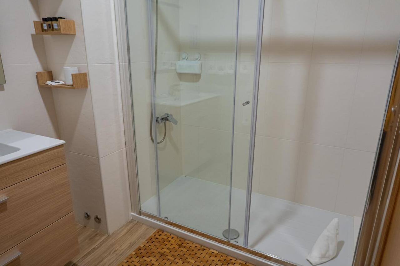 Nereida Hostel Орта Екстериор снимка