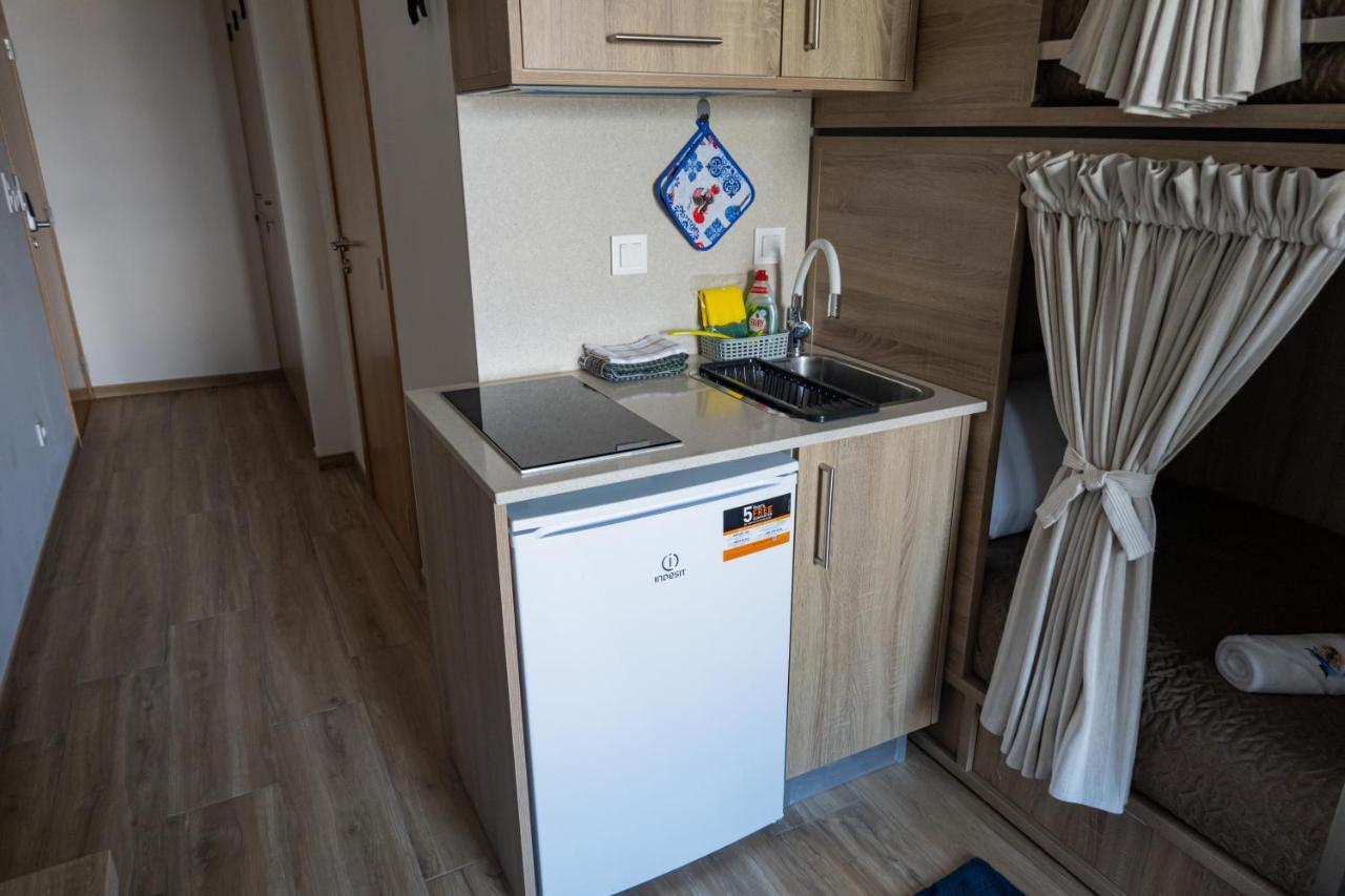 Nereida Hostel Орта Екстериор снимка